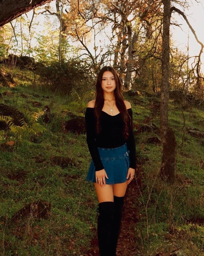 Tania Uribe Senior Photo