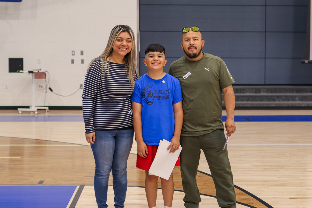 Photo of student with family