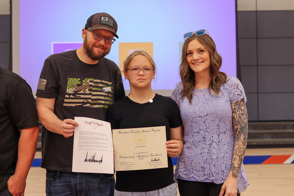 photo of student with family