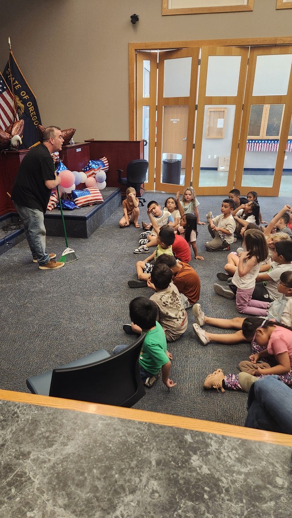 Photo of students listening to presenter 