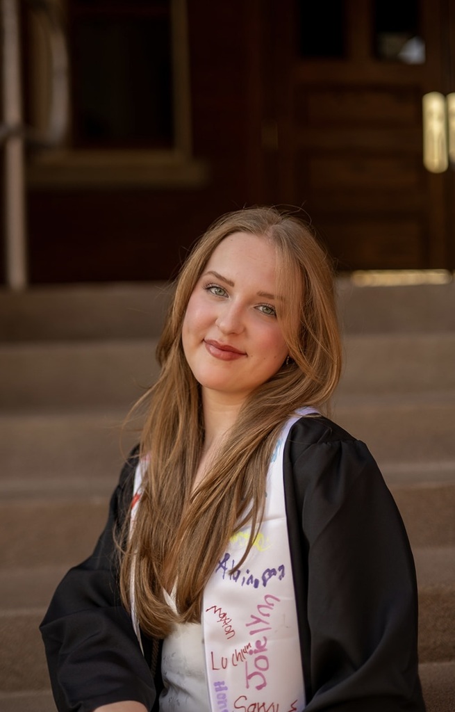 Aidanne McLaughlin Headshot
