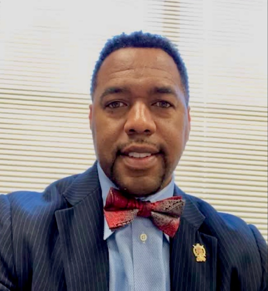 Dr. Randy Worthy