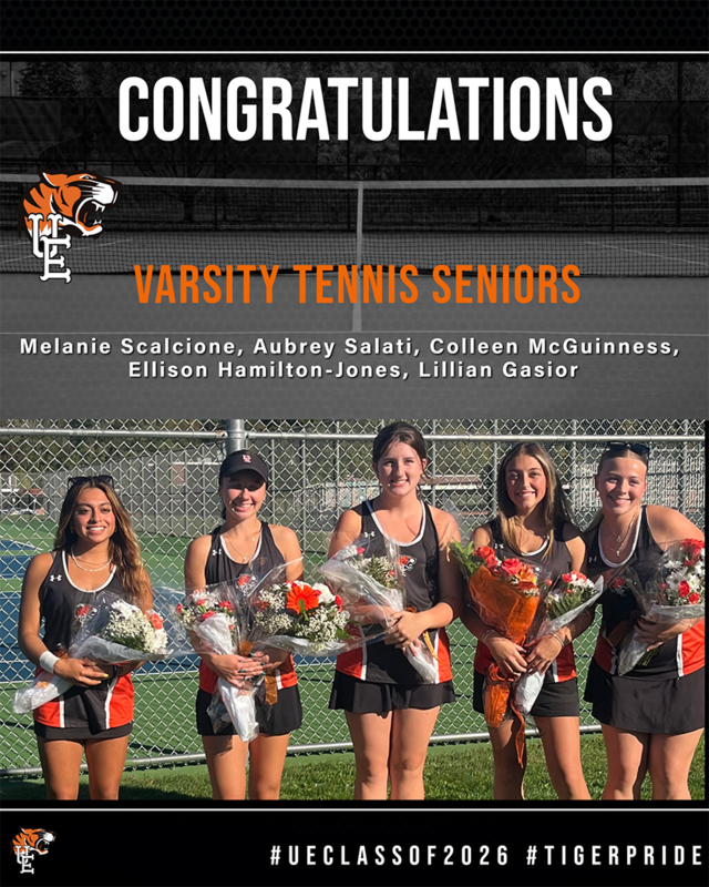 Tennis seniors recognized
