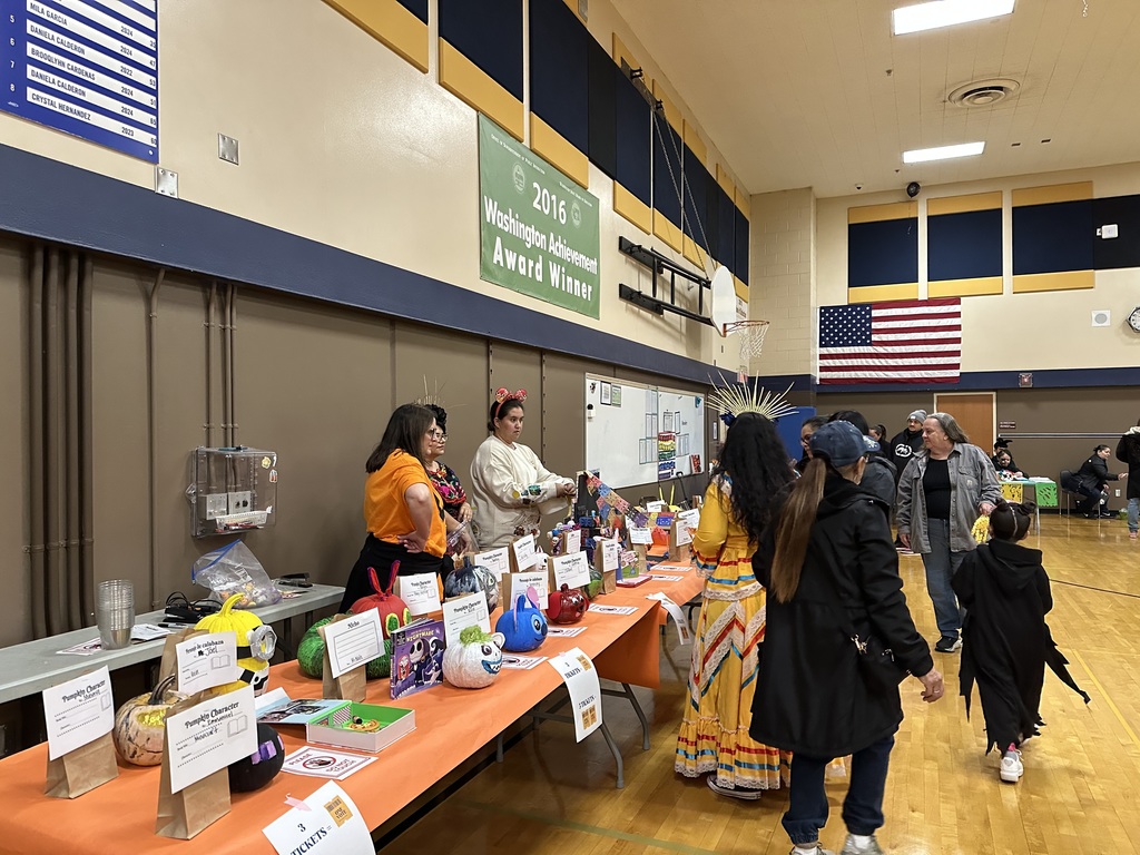 Decorated pumpkin voting