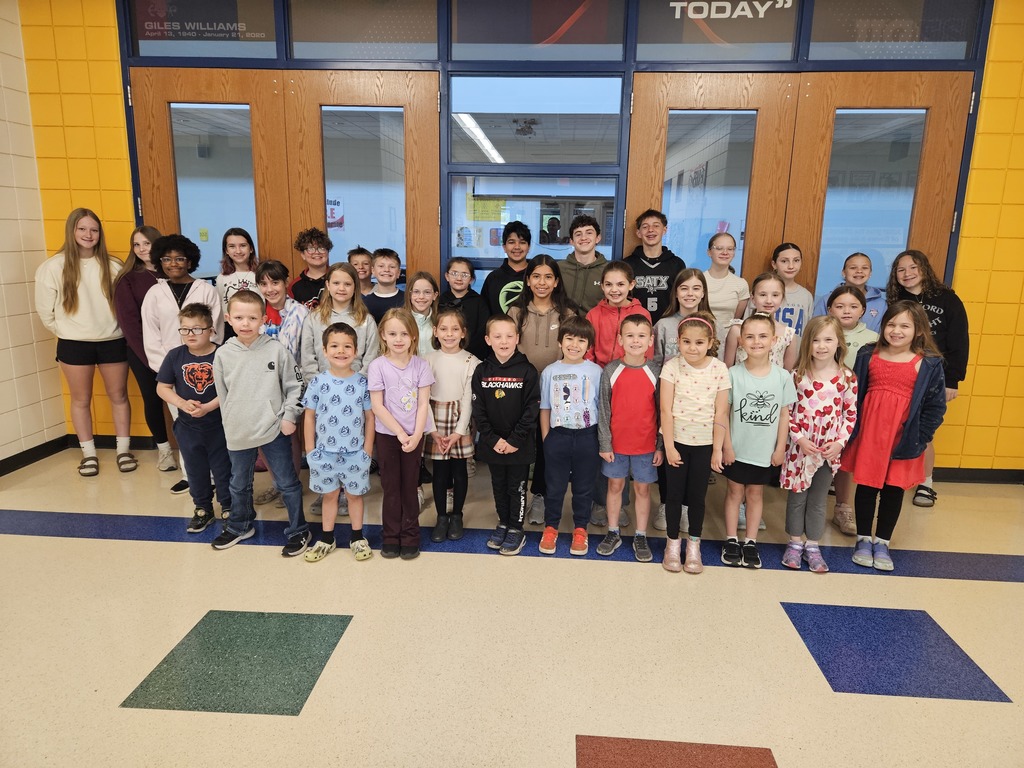 students pose for a picture