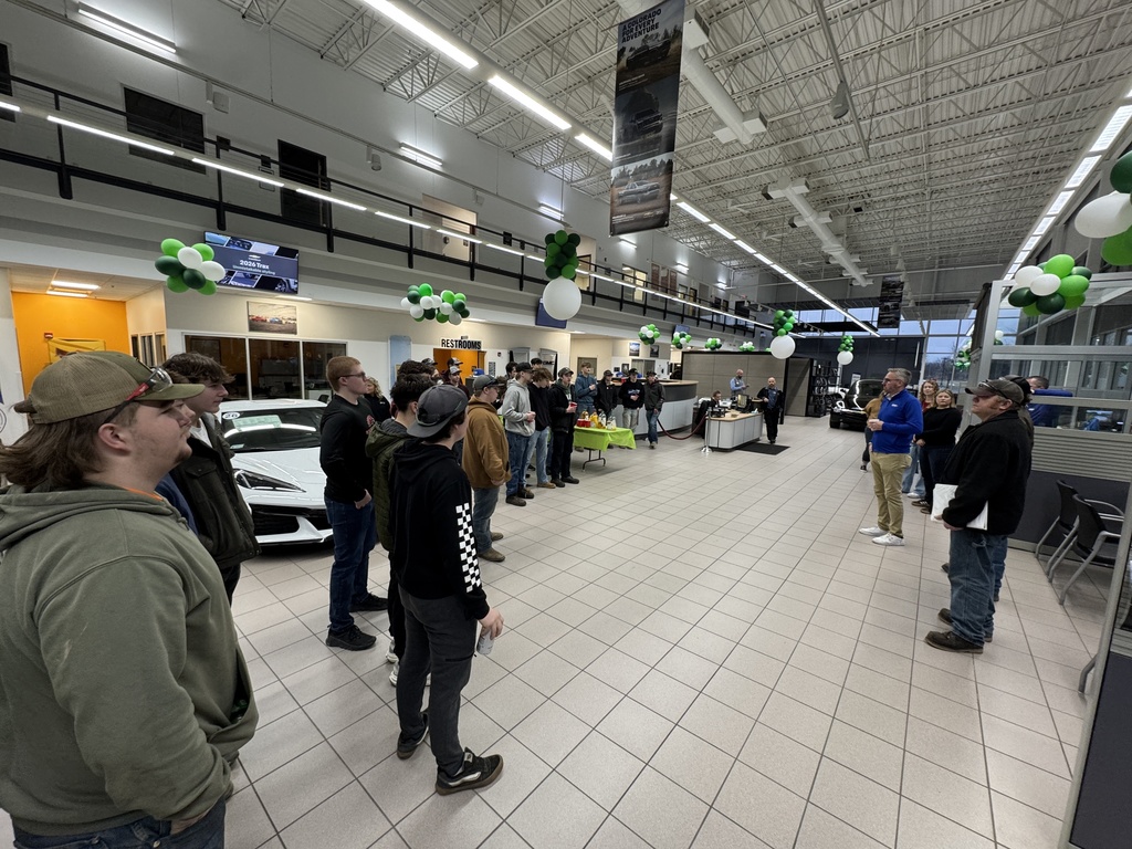 Students on field trip at Lynch.