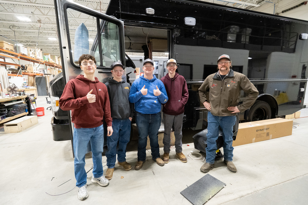 Students on field trip at Lynch.
