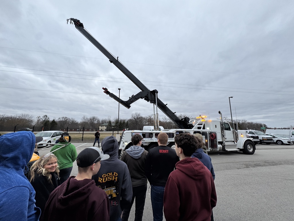 Students on field trip at Lynch.