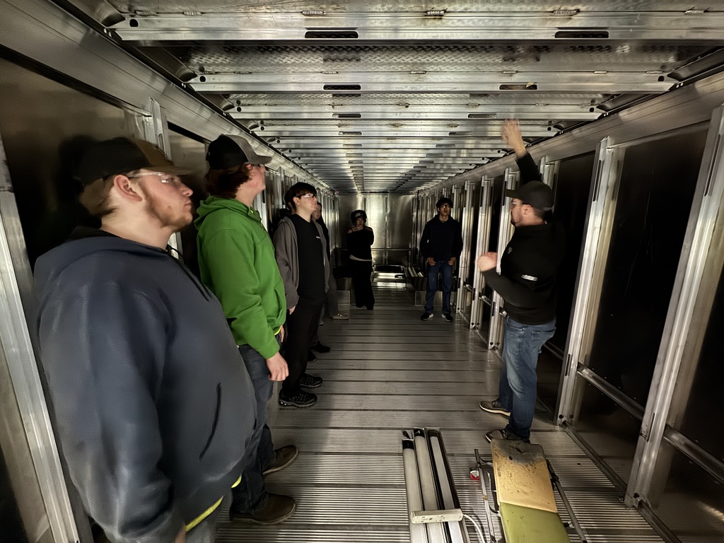 Students on field trip at Lynch.