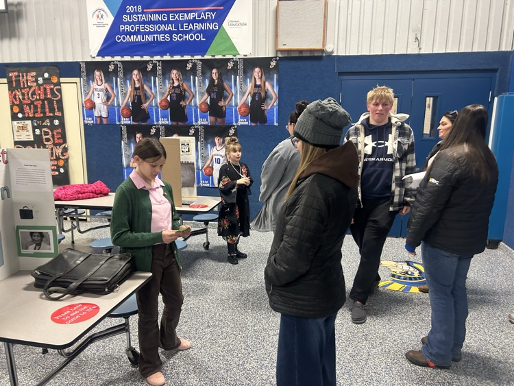 3rd Grade Famous Missourian Exhibit.