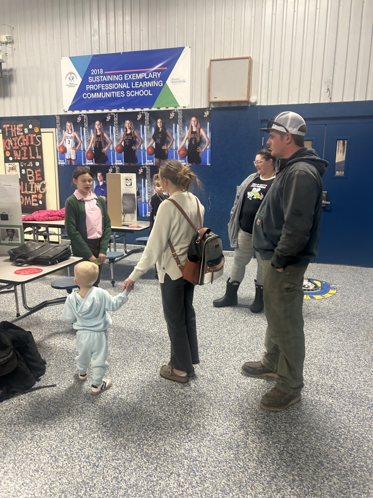 3rd Grade Famous Missourian Exhibit.