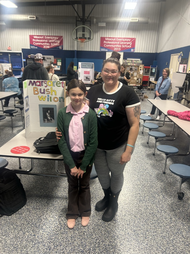 3rd Grade Famous Missourian Exhibit.