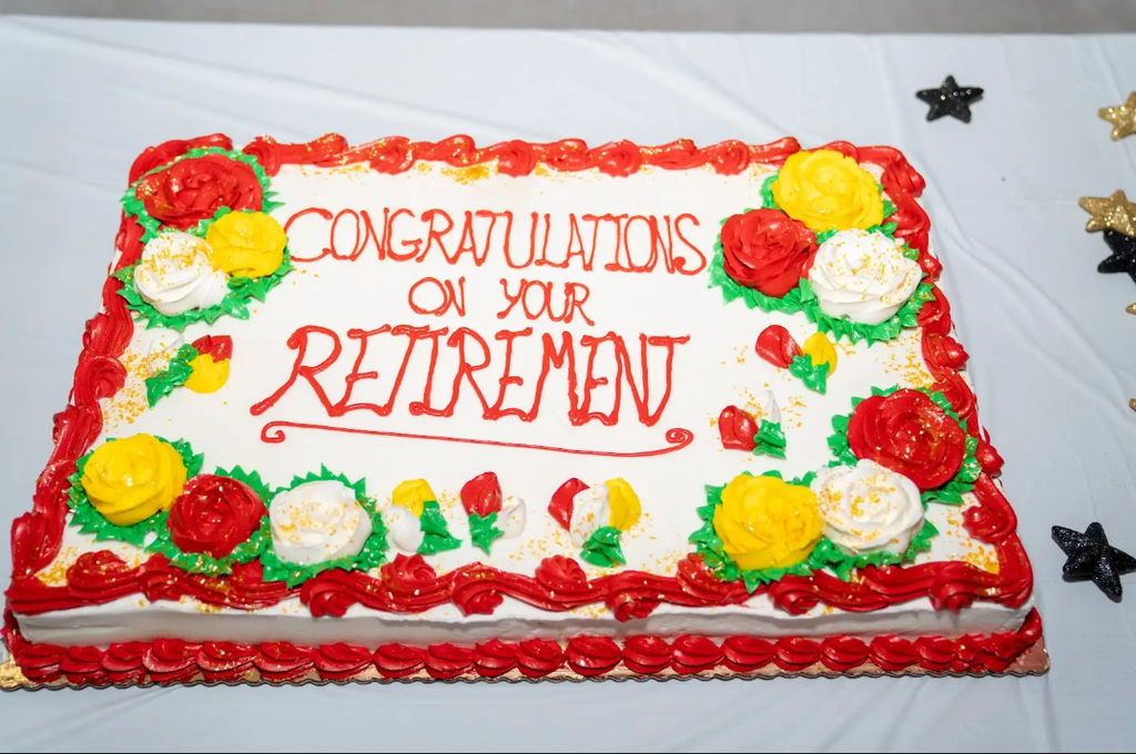 Cake for retirement