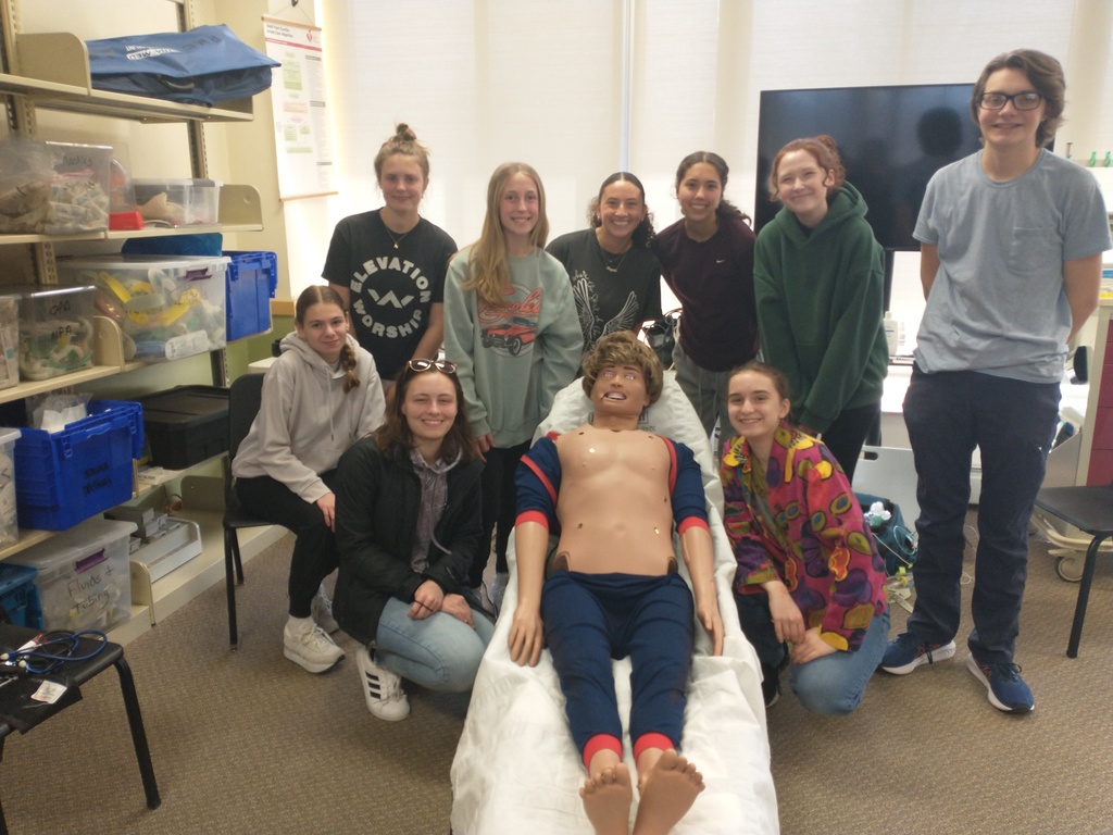 Emergency Medical Response students posing for a group picture
