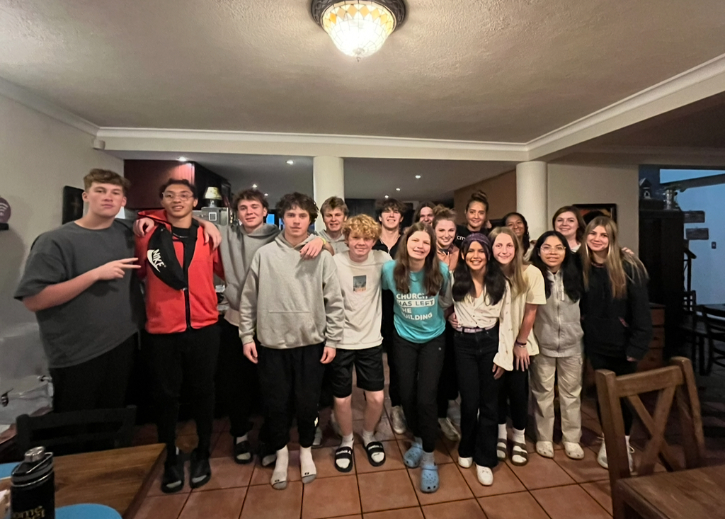 group of UCA high school students in Guatemala on a mission trip