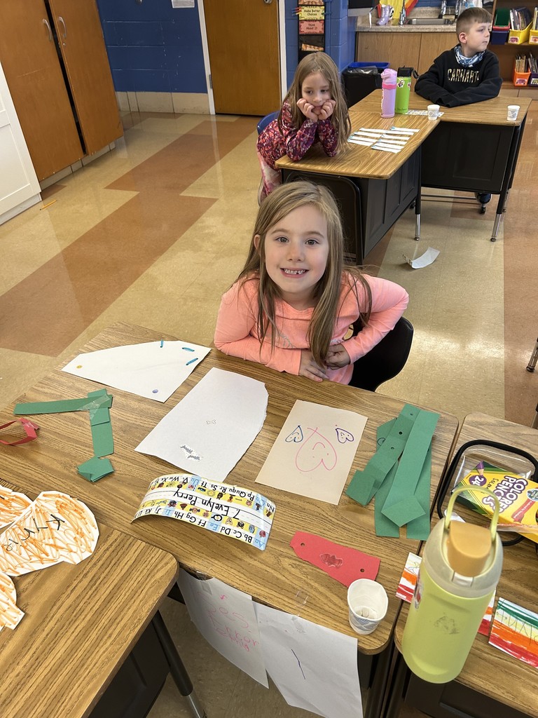 1st grade students practicing being producers and consumers