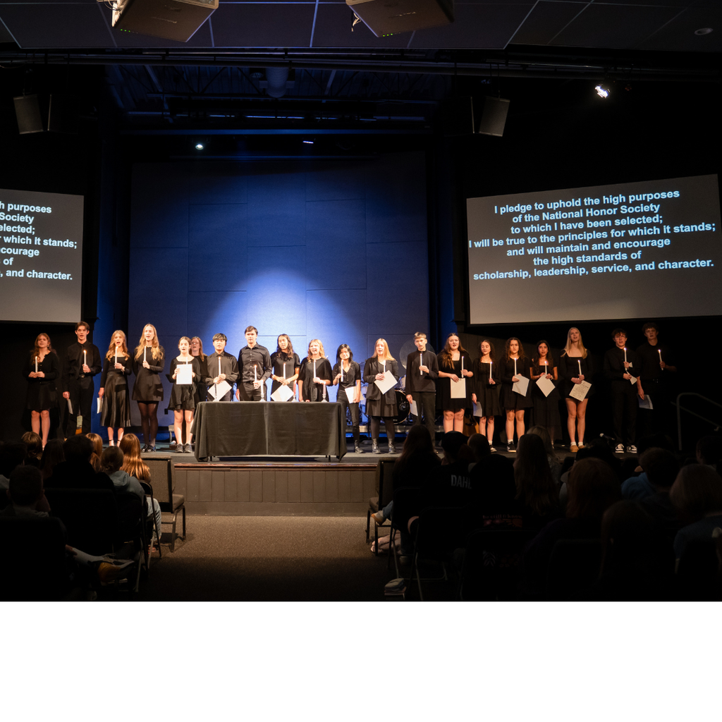 Group picture of NHS inductees