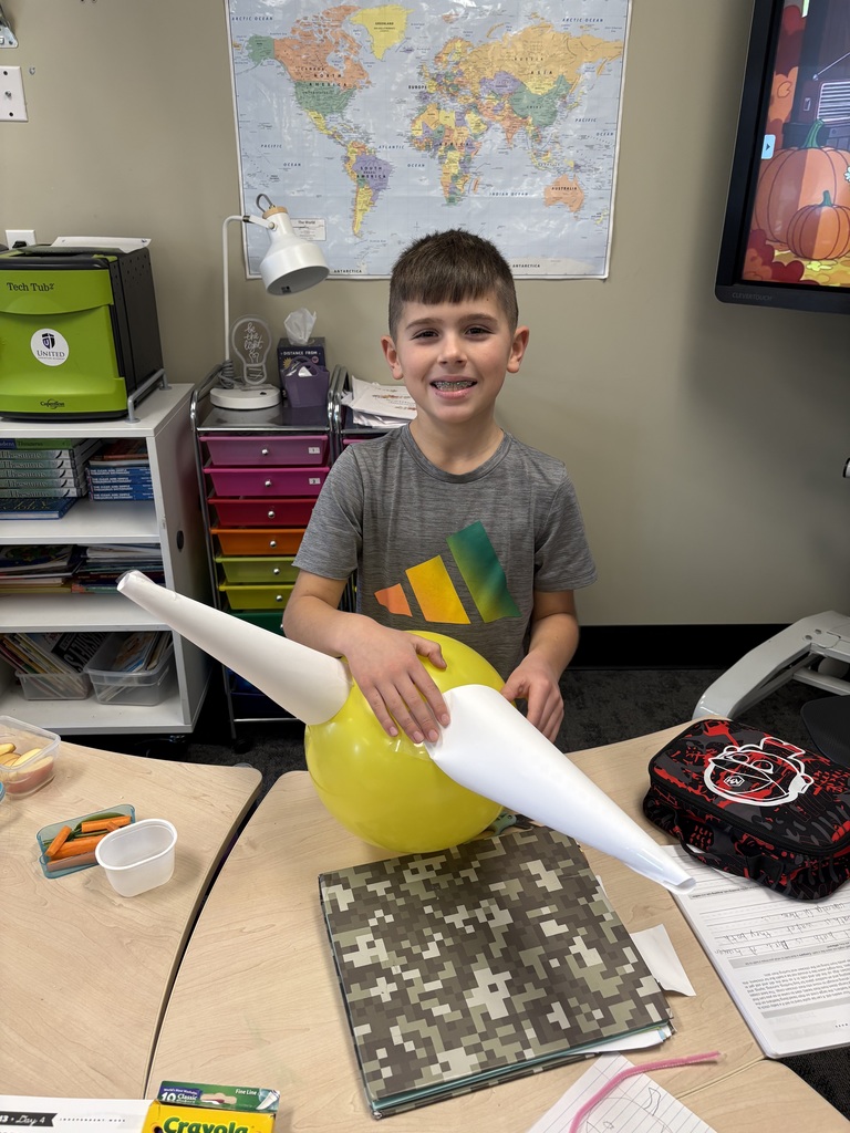 students making a balloon float based off of the "Balloons Over Broadway" story