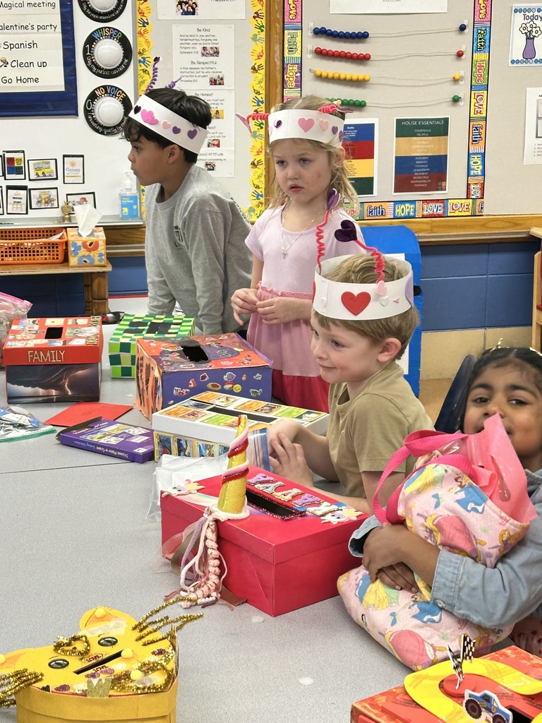 kindergarten students exchanging valentine's