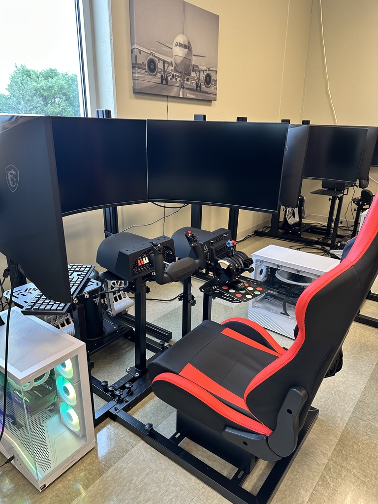 flight simulators in a classroom