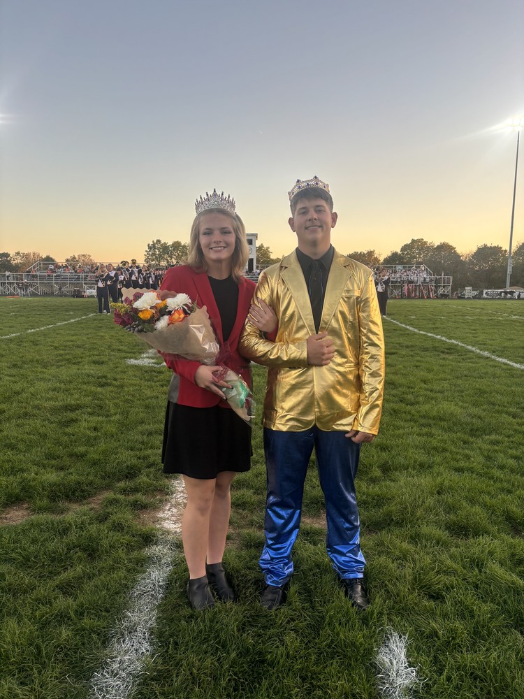 2025 Fall Homecoming king and queen