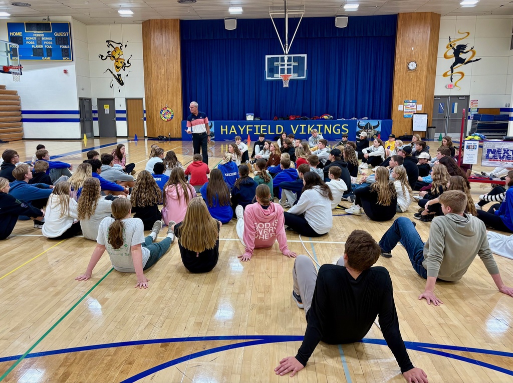 Gopher students listening to Rick.