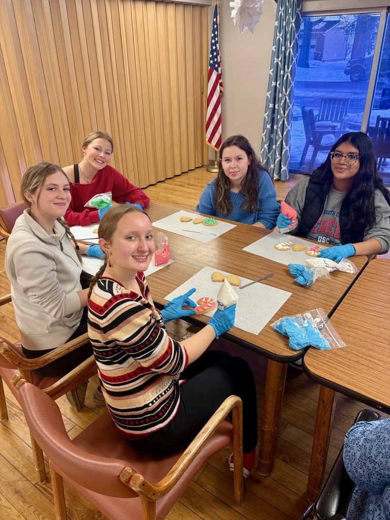 Students Cookie Decorating