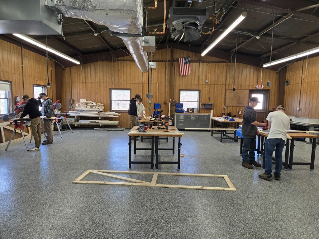 Cebtral CTE exploratory building drama set