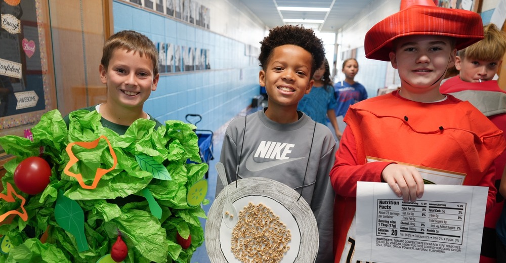students dressed as magical mixtures