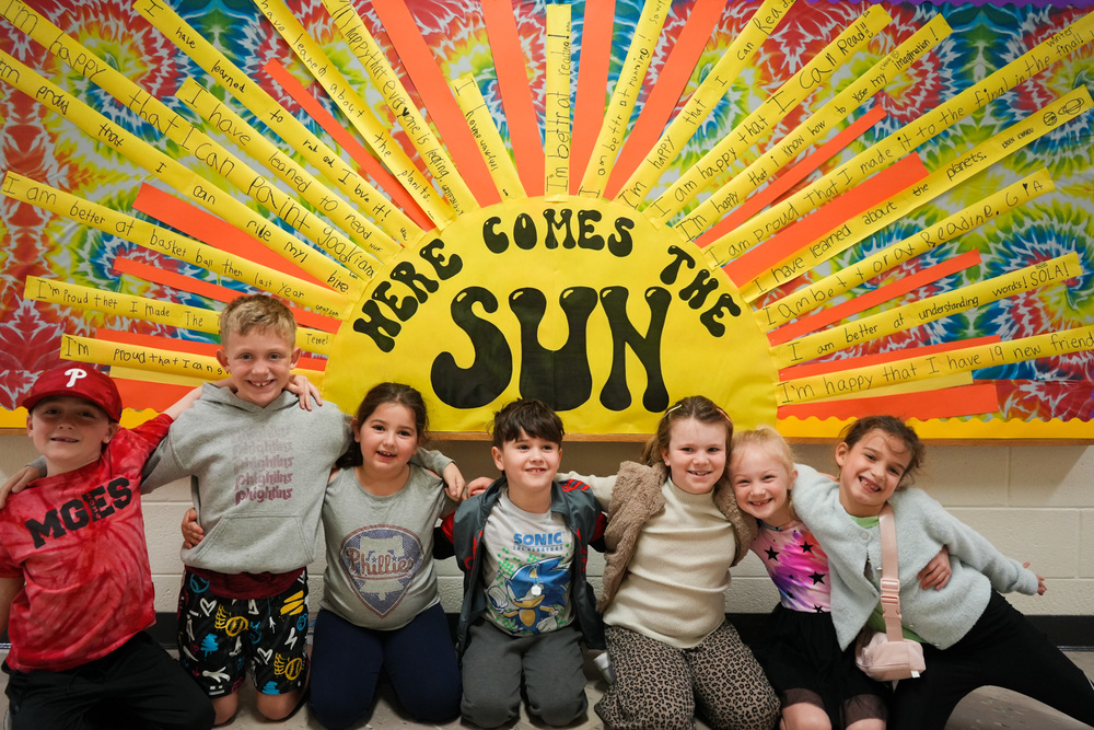 here comes the sun display