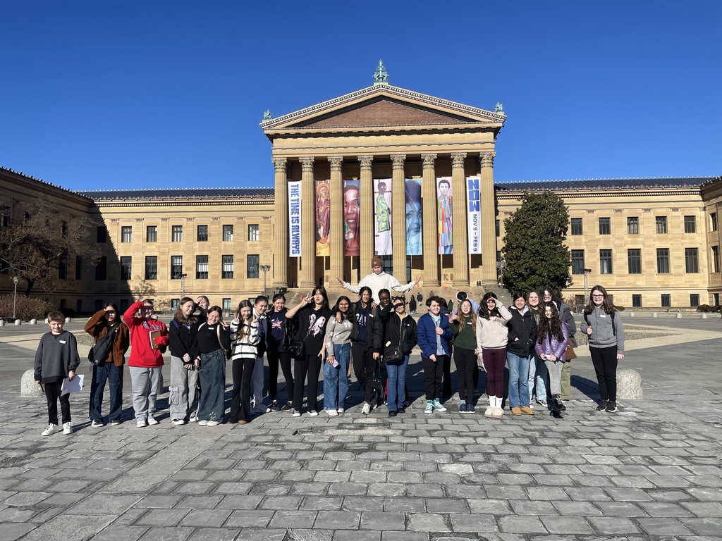 Students standing outside the Art Museum