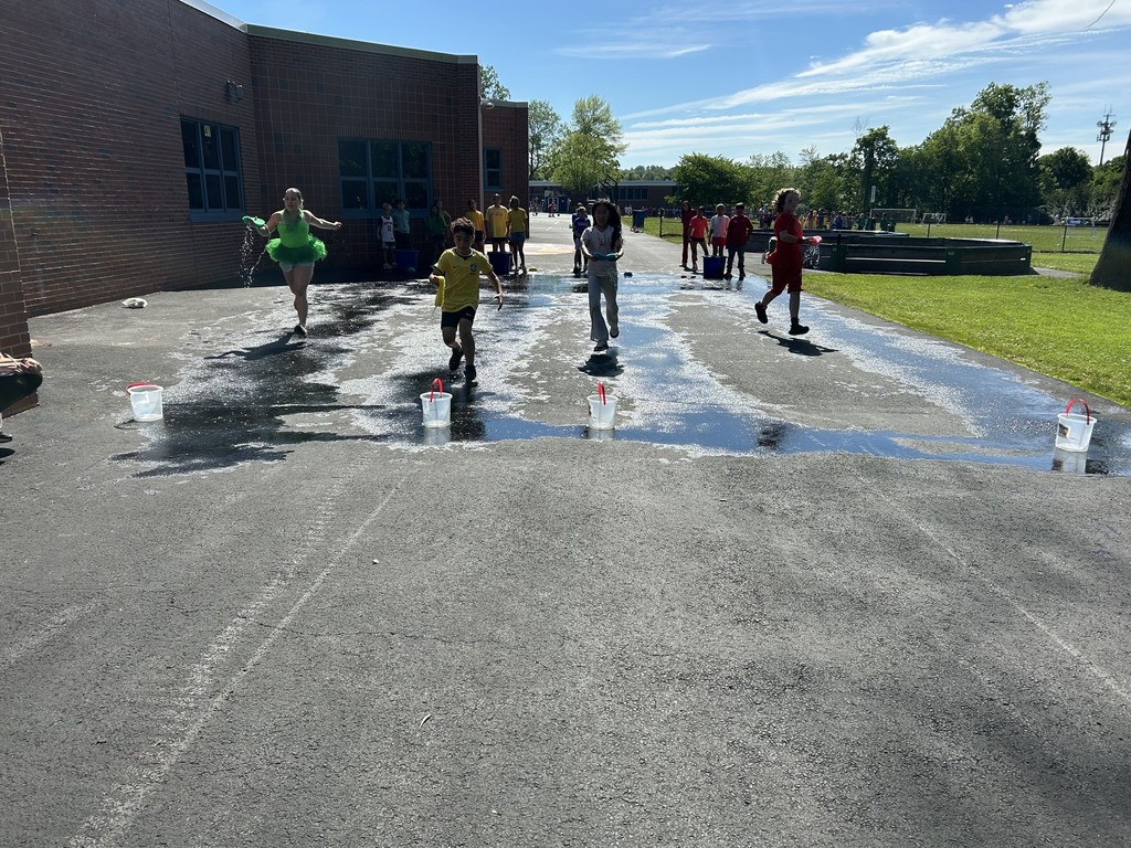 Bogert students participating in Field Day