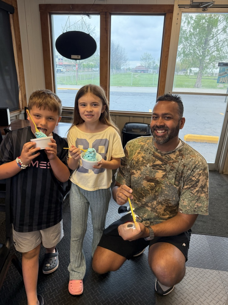2nd grade ice cream pic
