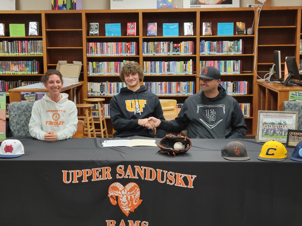 Kaden signing