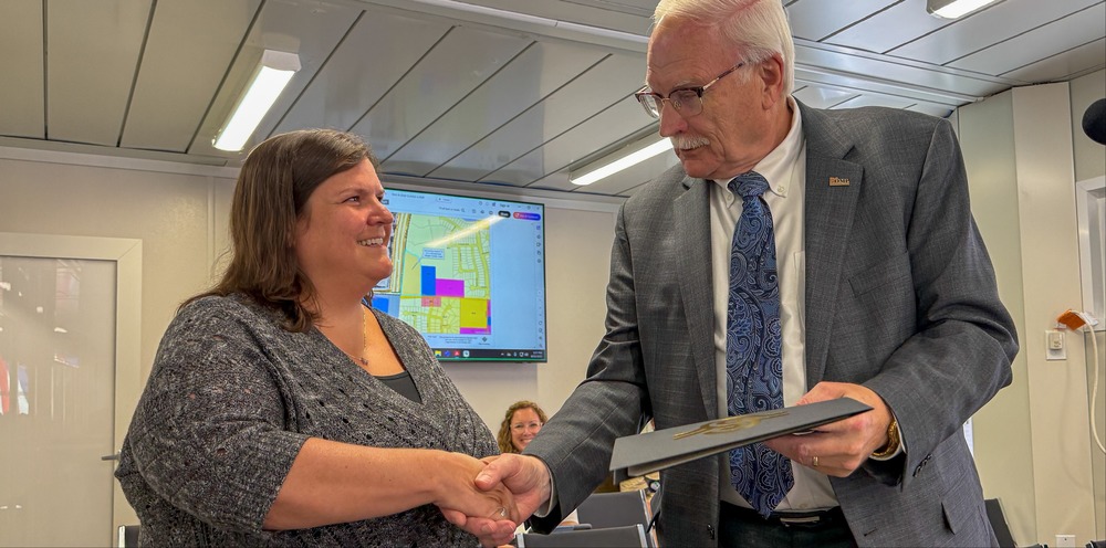 sarah receiving proclamation