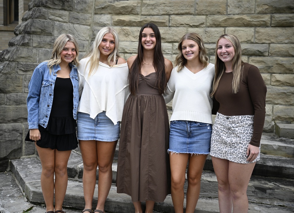 Senior Queen Candidates