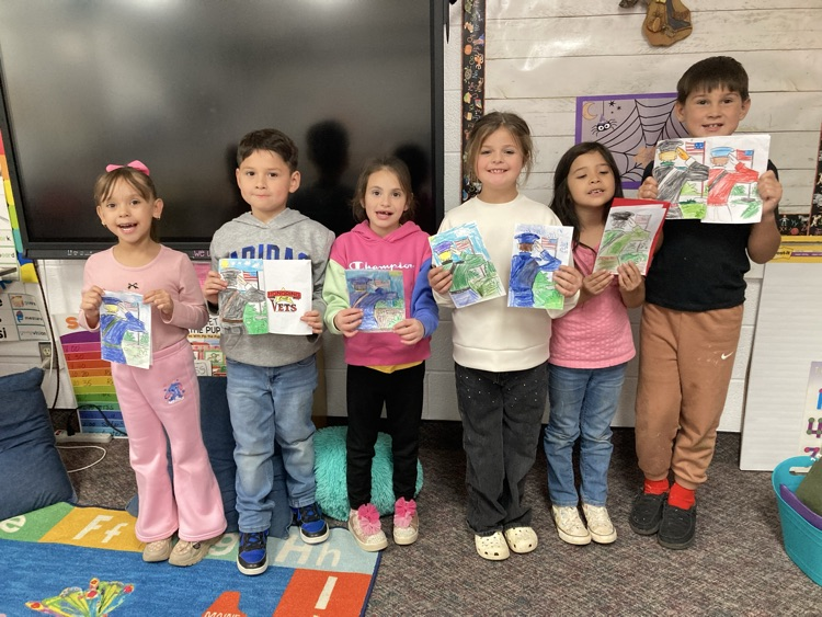 1st grade with cards for Fort Dodge residents.