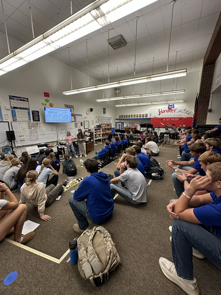 HHS FBLA members hear from a State FBLA officer on her duties as a state officer