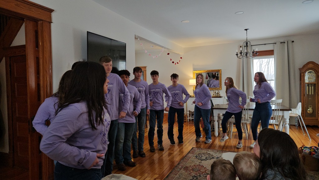 Singing for little friends