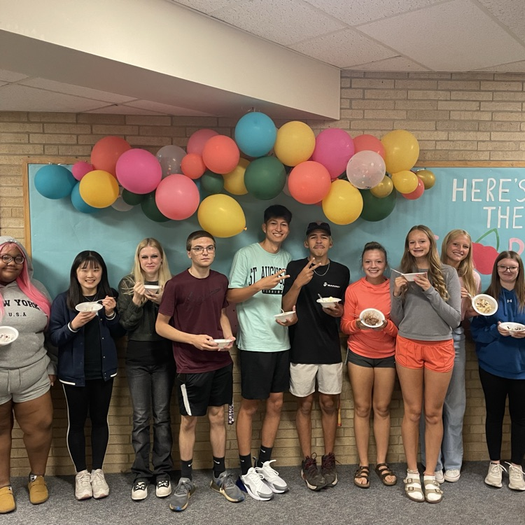 “Don’t let your ice cream melt while counting someone else’s sprinkles” was the theme for FACS classes today.  Students set their semester goals and brainstormed how to not let distractions get in our way.