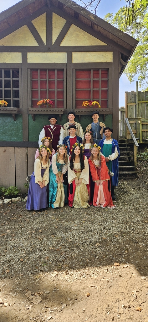 Traditional group pic