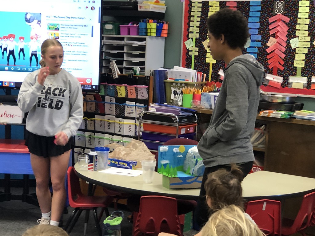 Learning about the water cycle is a lot of fun when Mr.Peterson’s junior high students make interesting lessons! Mrs.McBride’s kindergarten class was very excited to make clouds and learn about the weather diorama.