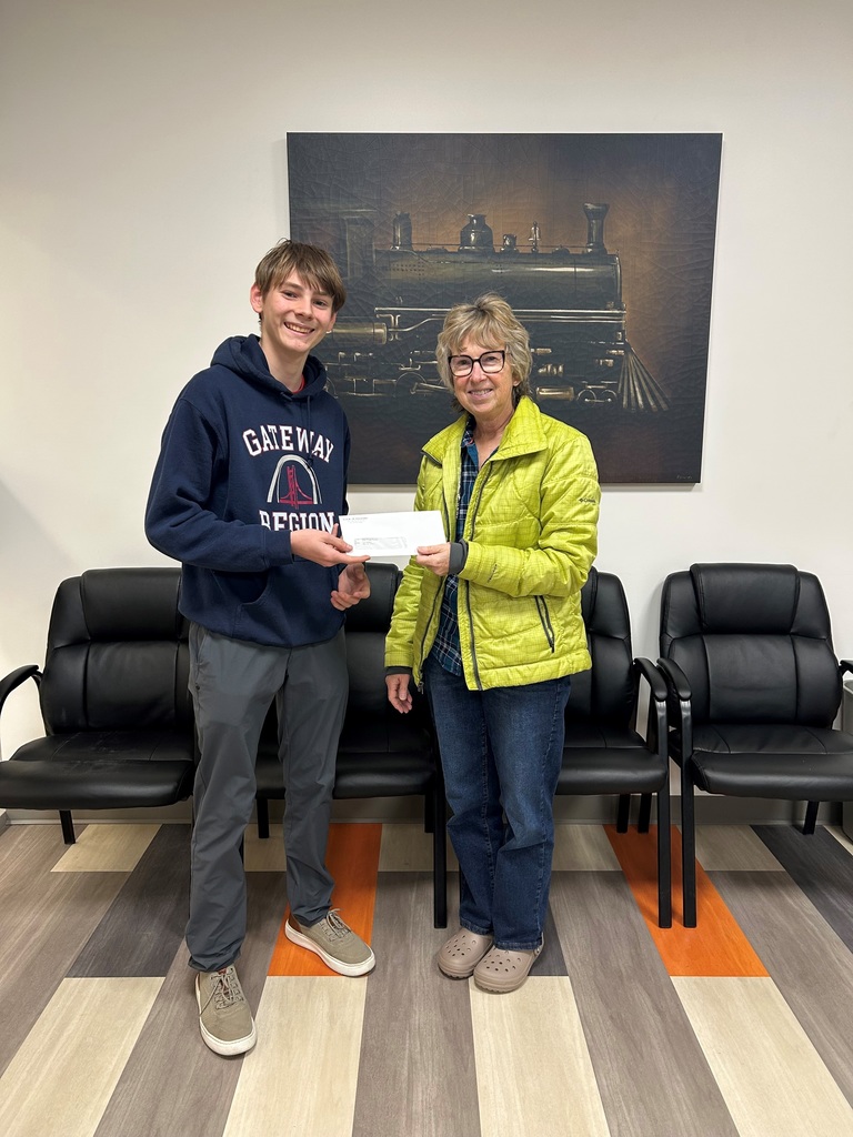 FFA Food Pantry Donation