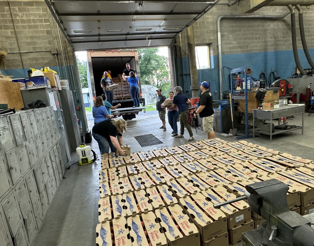 Palisade peaches have arrived!