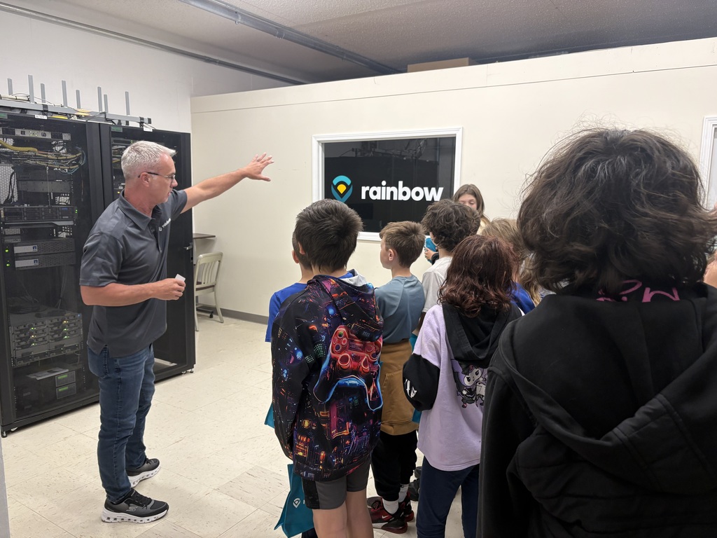 5th Grade Walking Field Trip to Rainbow Communications