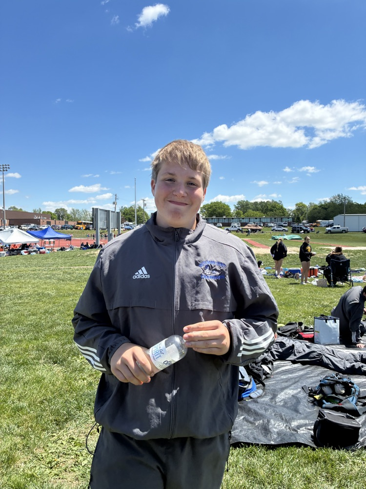 NEKL Champion Wade Doty discus