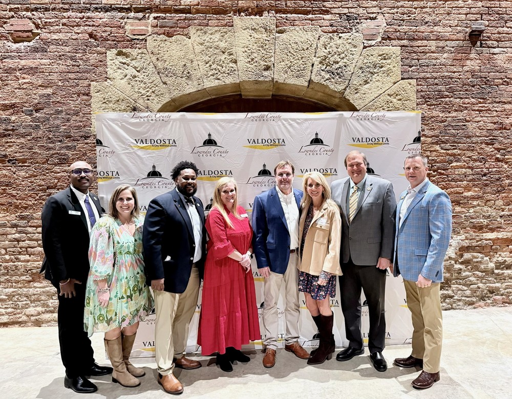 group photo of VCS reps at the event