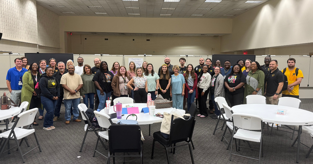 group photo of participants
