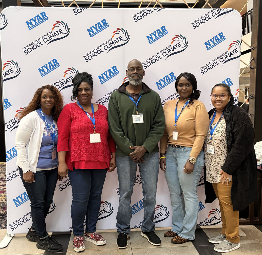 group photo of attendees