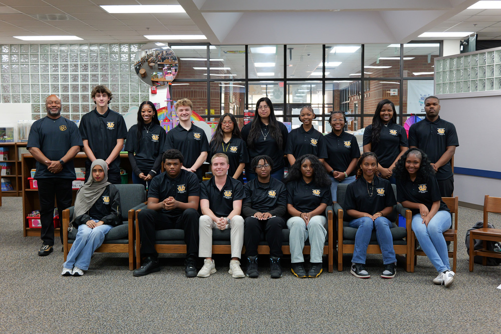 Group photo of Superintendent's Student Advisory Council with Dr. Lockhart